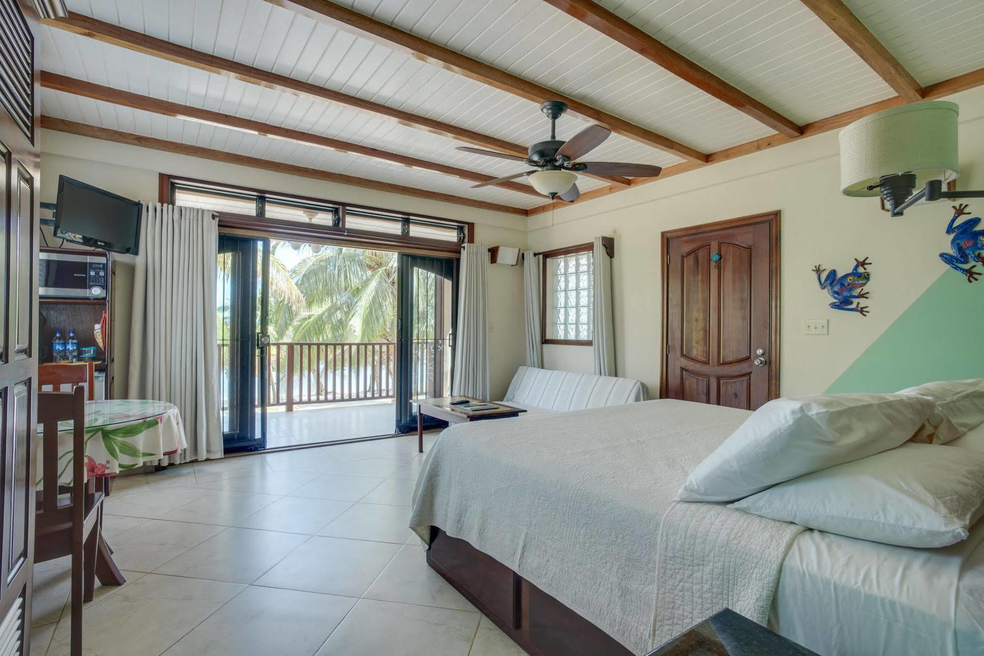 Buttonwood Belize Hotel Hopkins Exterior photo